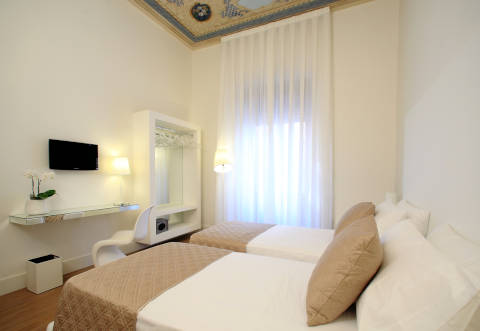 Al Castello Luxury Bed And Breakfast - foto 2 (Camera Giuseppe Garibaldi)