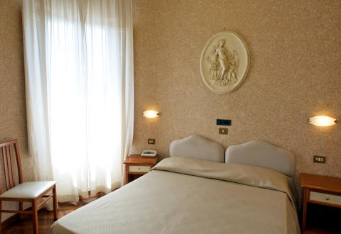 Hotel Patria - foto 4 (Camera Standard)