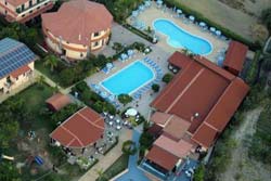 Villaggio & Residence Club Aquilia - foto 1 (Vista Dall'alto)