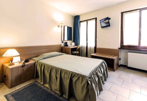 Photo HOTEL SUSA & STAZIONE a SUSA