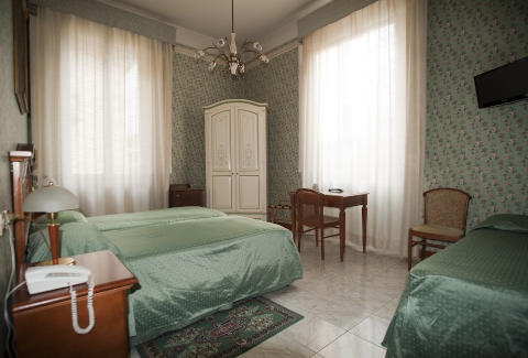 Photo HOTEL  BEATRICE a FIRENZE