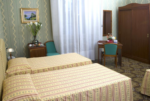 Photo HOTEL  BEATRICE a FIRENZE