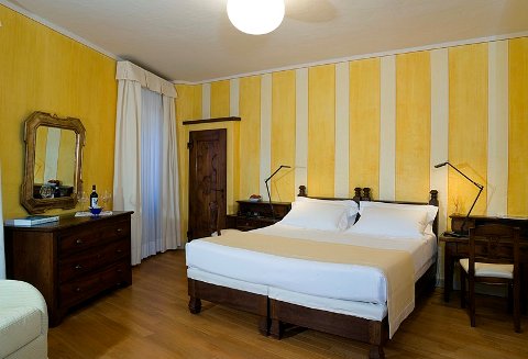 Photo HOTEL PIRONI a CANNOBIO