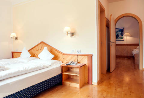 Photo HOTEL  VILLA STEFANIA a SAN CANDIDO