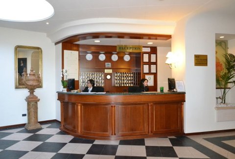 Foto HOTEL  MAMIANI & RELAXING SPA di URBINO