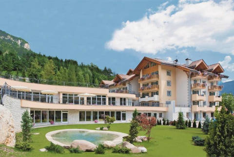 Foto HOTEL RIO STAVA FAMILY RESORT & SPA di TESERO