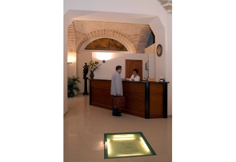 Photo HOTEL ADRIA  a BARI