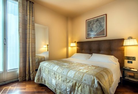 Photo HOTEL REGINA a MILANO