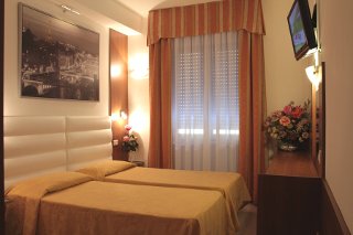 Photo HOTEL PERUGINO a MILANO