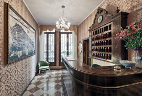 Picture of HOTEL ANTICA LOCANDA AL GAMBERO of VENEZIA