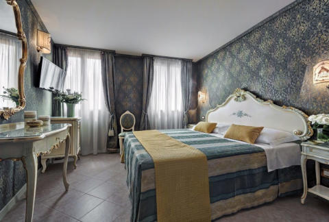 Foto HOTEL ANTICA LOCANDA AL GAMBERO di VENEZIA