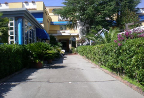 Seven Hotel Residence - foto 2 (Entrance)
