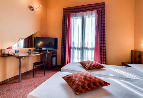 Photo HOTEL  LA VILLA  a IVREA