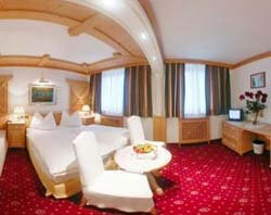 Photo HOTEL FESTUNGS AL FORTE a ARABBA