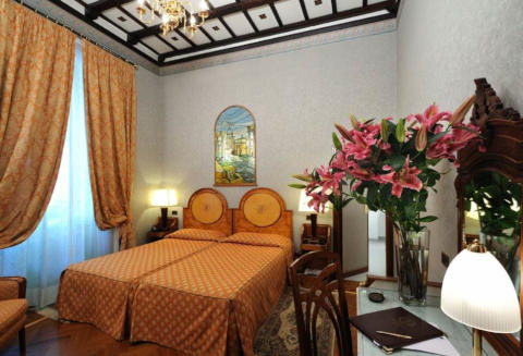 Photo HOTEL  FARNESE a ROMA