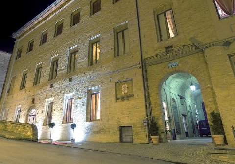 Picture of HOTEL PALAZZO CARRADORI of MONTEFANO