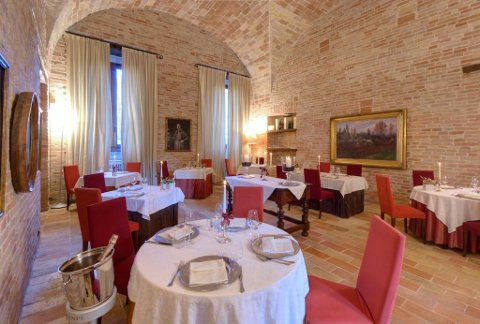 Picture of HOTEL PALAZZO CARRADORI of MONTEFANO