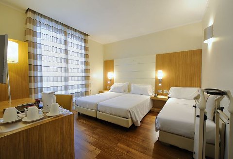 Photo HOTEL CANADA a MILANO