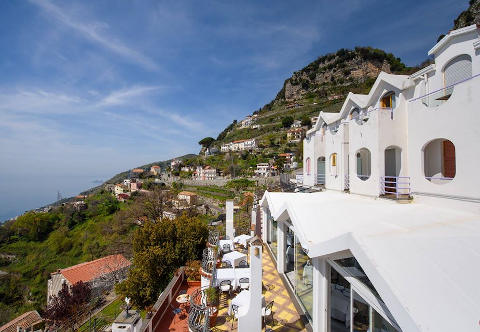 Foto HOTEL HOSTARIA DI BACCO di FURORE