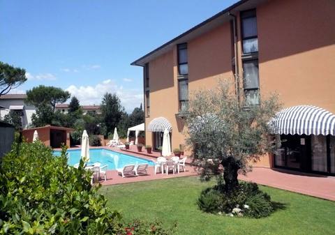 Photo HOTEL HERMITAGE a POGGIO A CAIANO