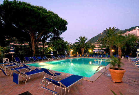 Foto HOTEL FAMILY SPA  LE CANNE di FORIO