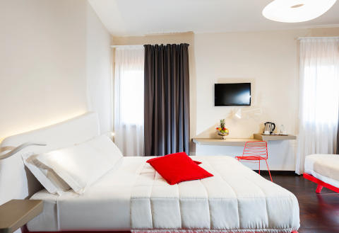 Photo HOTEL IBIS STYLES PALERMO PRESIDENT a PALERMO