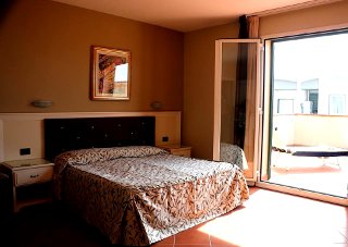 Photo HOTEL DELLE ROSE a SAN BARTOLOMEO AL MARE