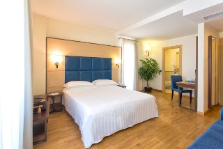 Photo HOTEL VIRGILIO GRAND  a SPERLONGA