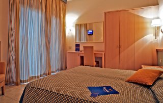 Foto HOTEL SPLENDID di DIANO MARINA