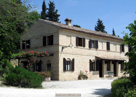 Foto AGRITURISMO  FLORIANI di MACERATA