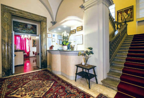 Photo HOTEL BOSONE PALACE a GUBBIO