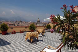 Foto HOTEL AMBASCIATORI di PALERMO