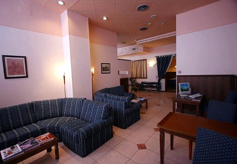 Foto HOTEL  VALMARINA di CALENZANO