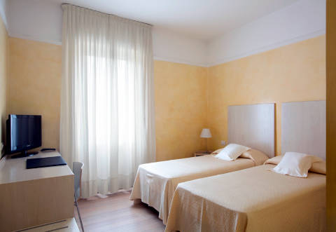 Photo HOTEL  COLOMBIA a MILANO