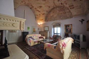 Foto B&B FELLINE IN BED AND BREAKFAST di ALLISTE