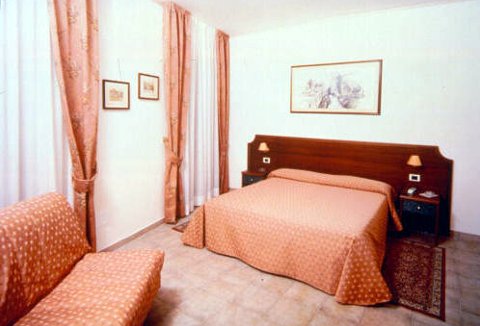 Photo HOTEL SAN PIETRO a ASSISI