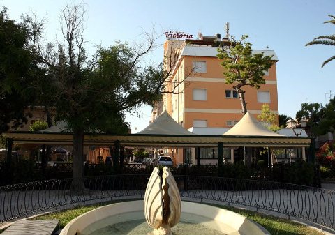 Foto HOTEL  VICTORIA MEUBLE di PORTO SAN GIORGIO