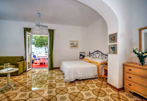 Picture of HOTEL  VILLA MARIA of SERRARA FONTANA