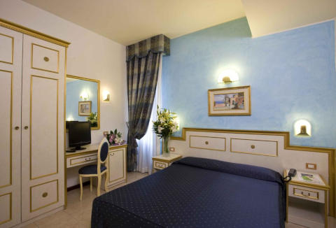 Foto HOTEL  KING di RIMINI