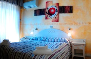 Photo HOTEL EVA LA ROMANTICA a MONEGLIA