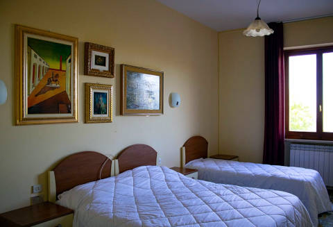 Photo HOTEL APULIA  EUROPA a PIETRACAMELA