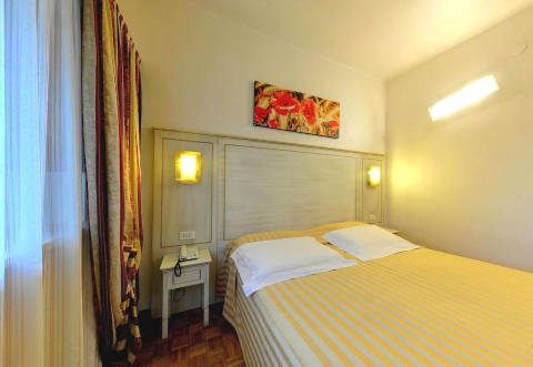 Picture of HOTEL AI RONCHI MOTOR  of BRESCIA