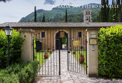 Photo HOTEL ABBAZIA SAN PIETRO IN VALLE RESIDENZA D'EPOCA a FERENTILLO