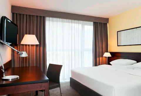 Photo HOTEL FOUR POINTS SHERATON  a BOLZANO