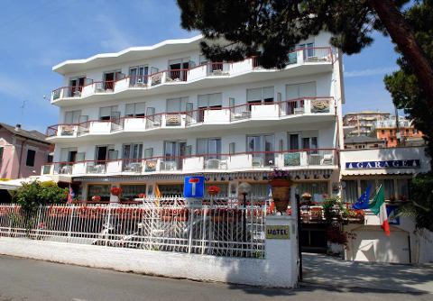 Foto HOTEL CRISTALLO di VARAZZE