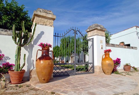 Foto HOTEL MASSERIA L'OVILE di OSTUNI