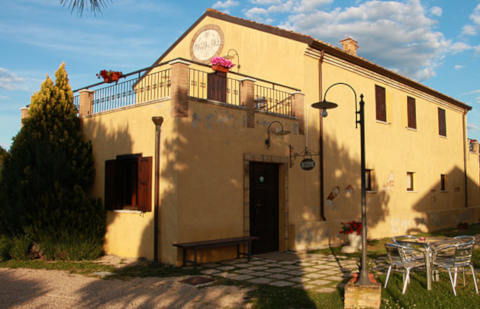 Photo CASA VACANZE POGGIO DEL SOLE COUNTRY HOUSE a CITTÀ SANT'ANGELO