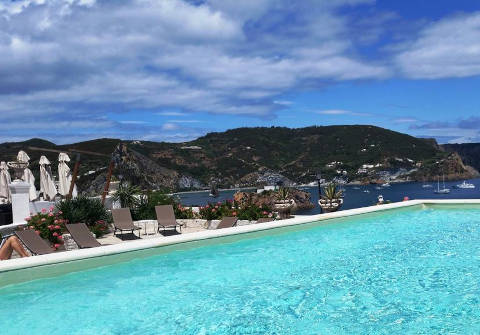 Photo HOTEL  TORRE DEI BORBONI a PONZA