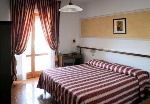 Foto HOTEL  VIGNOLA di ASSISI