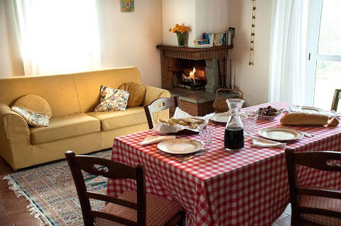 Photo CASA VACANZE IL POGGIO DELLE GINESTRE  a TORGIANO